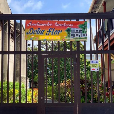Apartamentos Turisticos Dona Flor San Andrés 外观 照片